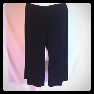 Wide leg dressy Capri pants